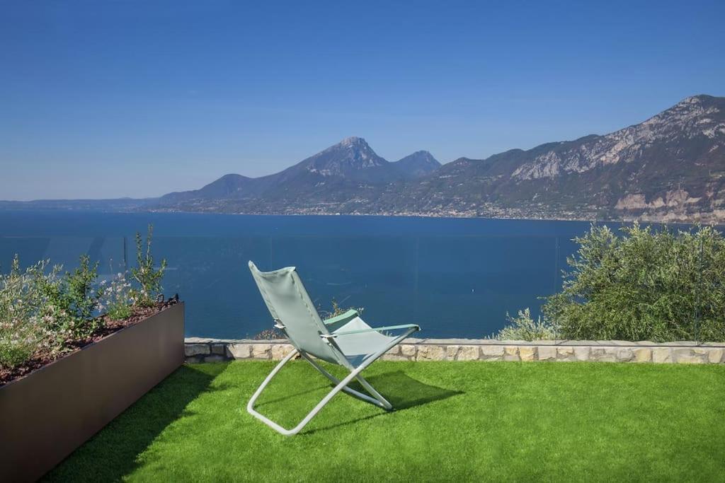 Villa Divina - Apt Prima Con Piscina E Vista Lago カステッレット・ディ・ブレンゾーネ エクステリア 写真