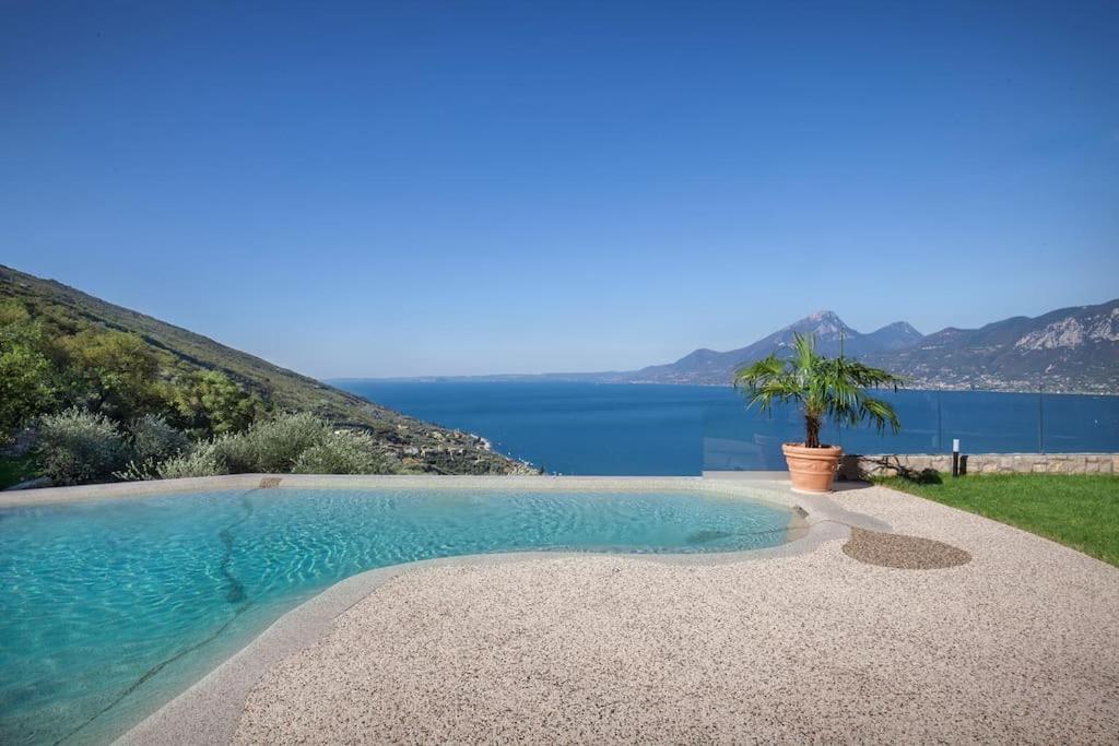 Villa Divina - Apt Prima Con Piscina E Vista Lago カステッレット・ディ・ブレンゾーネ エクステリア 写真