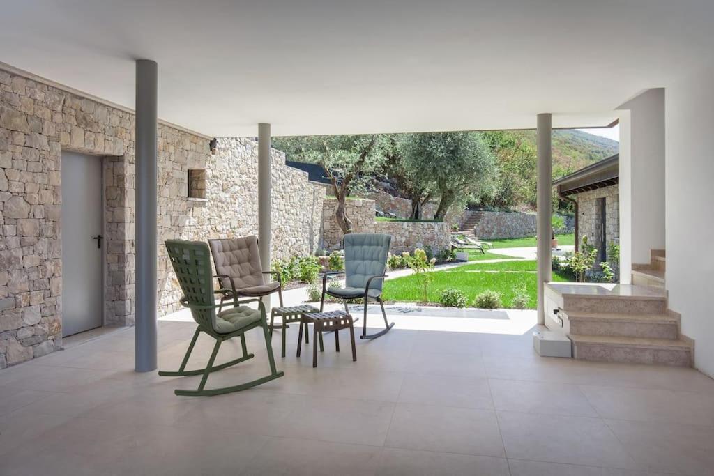 Villa Divina - Apt Prima Con Piscina E Vista Lago カステッレット・ディ・ブレンゾーネ エクステリア 写真