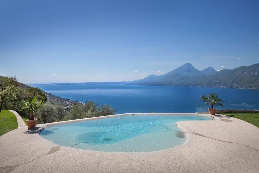 Villa Divina - Apt Prima Con Piscina E Vista Lago カステッレット・ディ・ブレンゾーネ エクステリア 写真